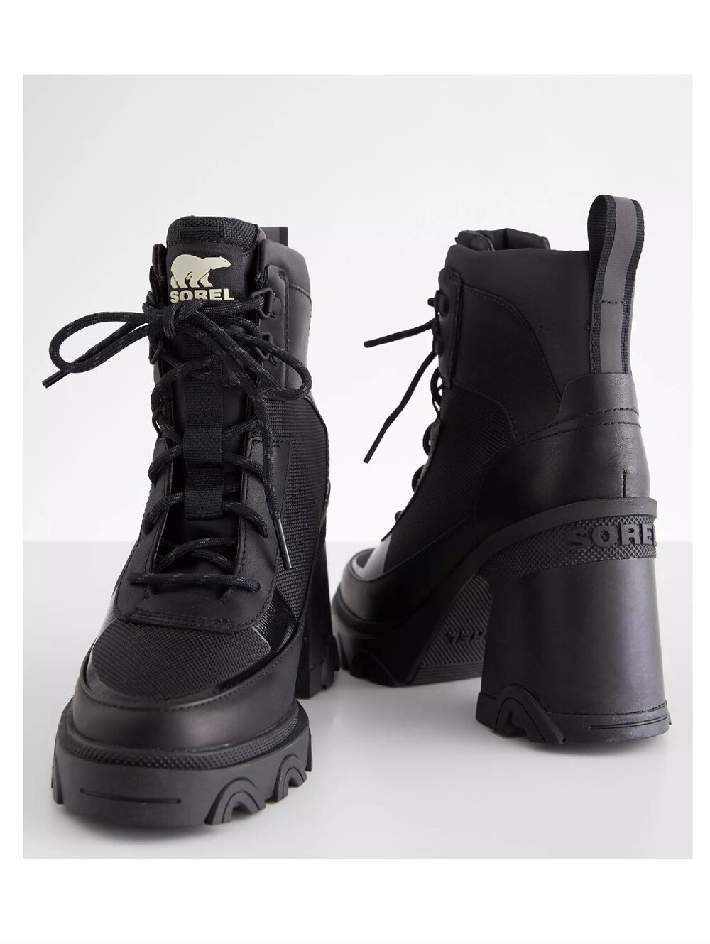 Sorel sz.8.5 Women's Black Lace-Up Heeled Boots chunky platform soles